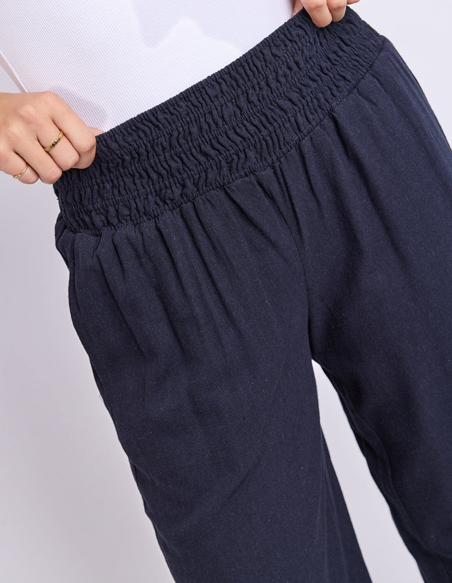 Foxwood | Amie Pant | Navy