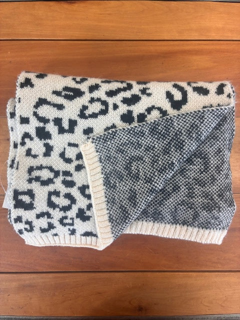 Sabina Leopard Print Beige Black