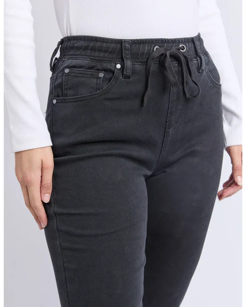 Penelope Jogger - Black