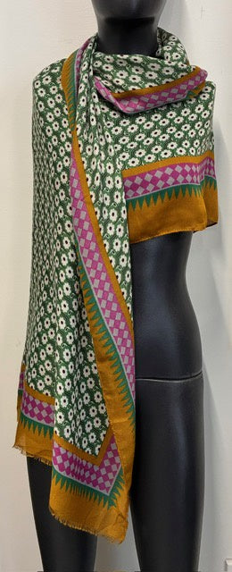 Antler - Scarf - Winter Daisy