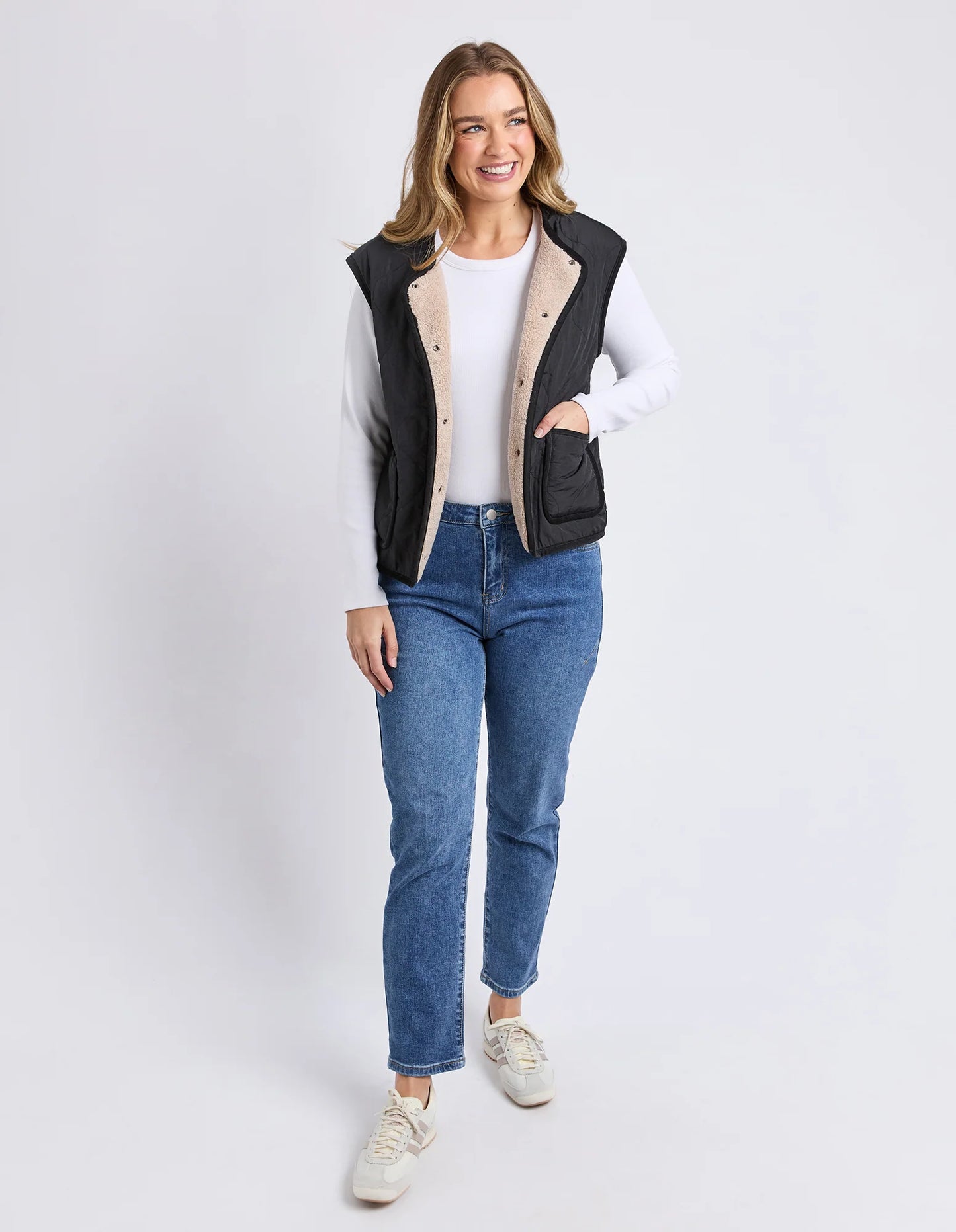 Foxwood Alberta Vest - Black