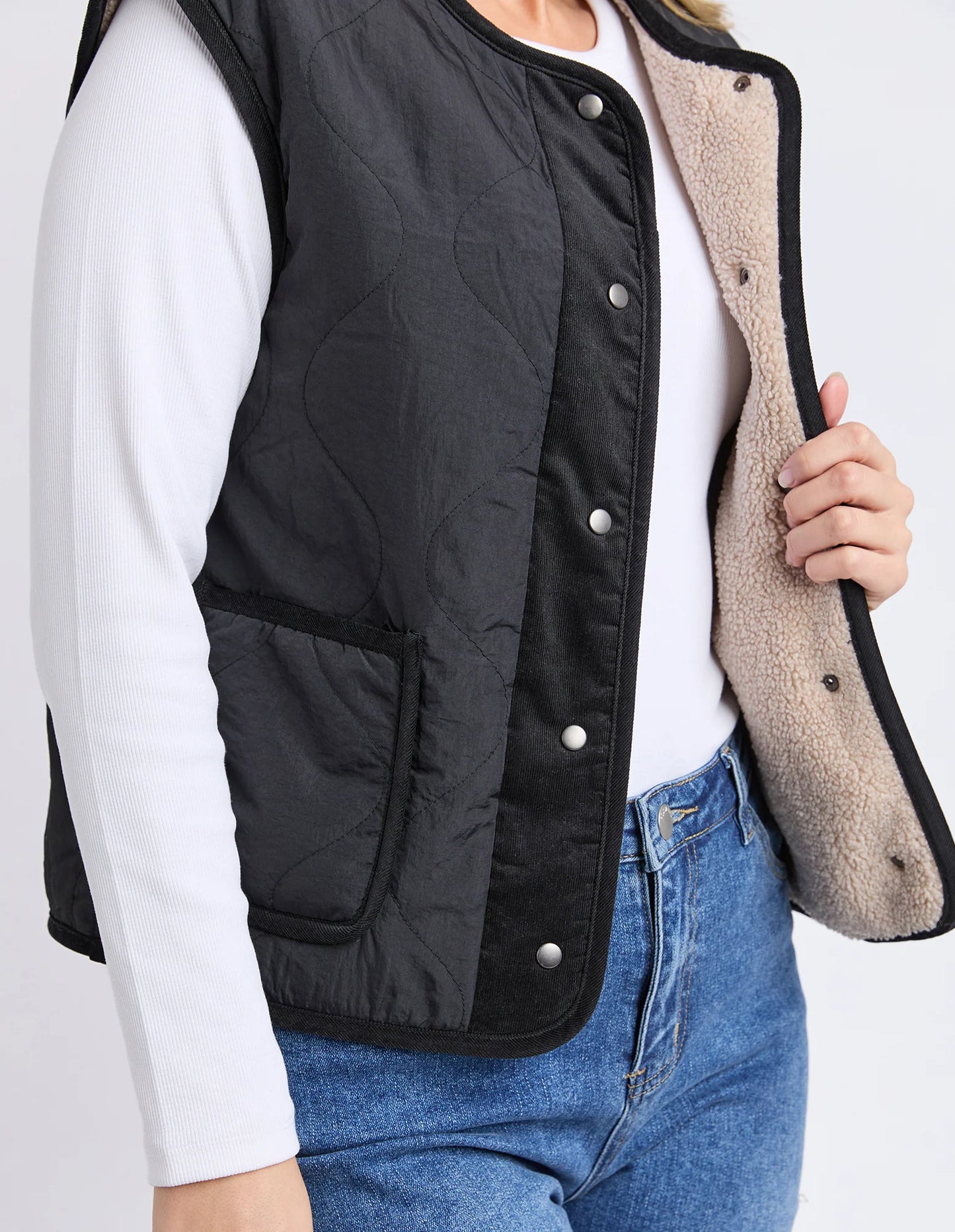 Foxwood Alberta Vest - Black