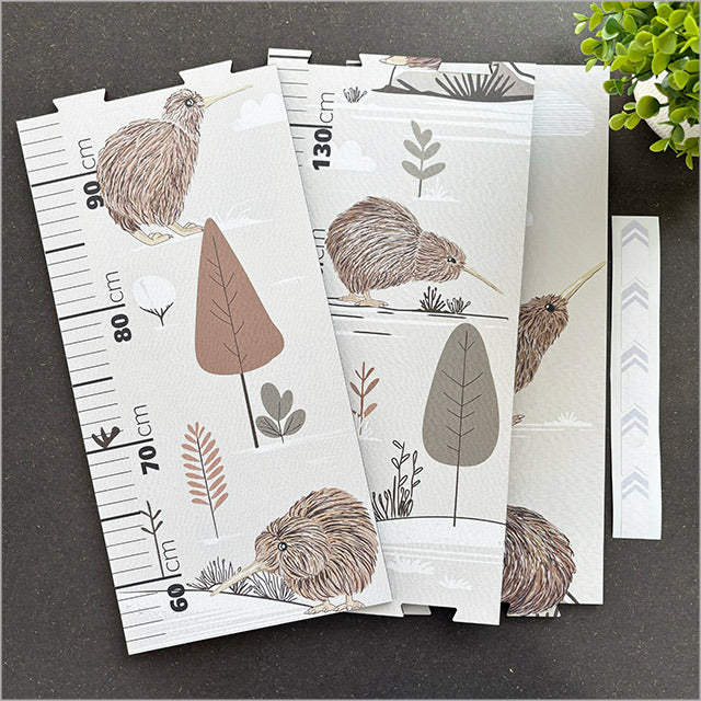 Crystal Ashley - Growth Chart Baby Kiwi (MDF)