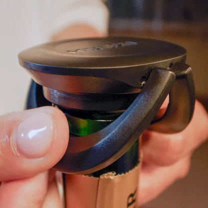 Huski | Bubble Lock Bottle Stopper | Black