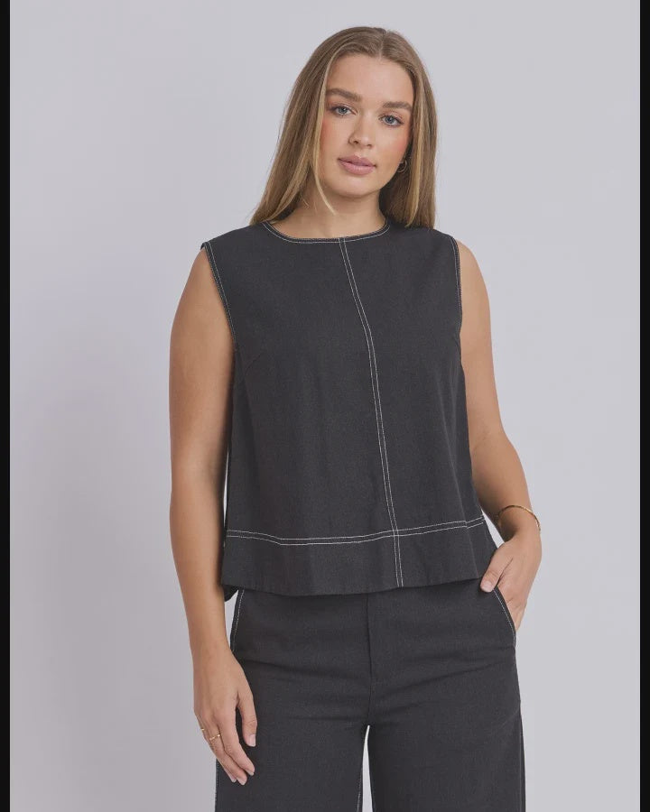 Foxwood | Vento Top | Black