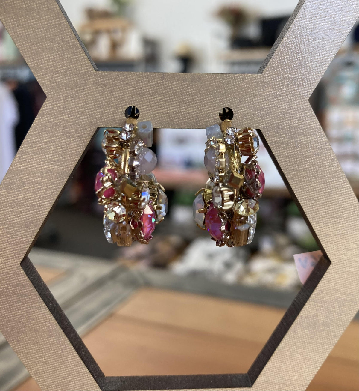 Lilio | Earrings | Pink Hoops