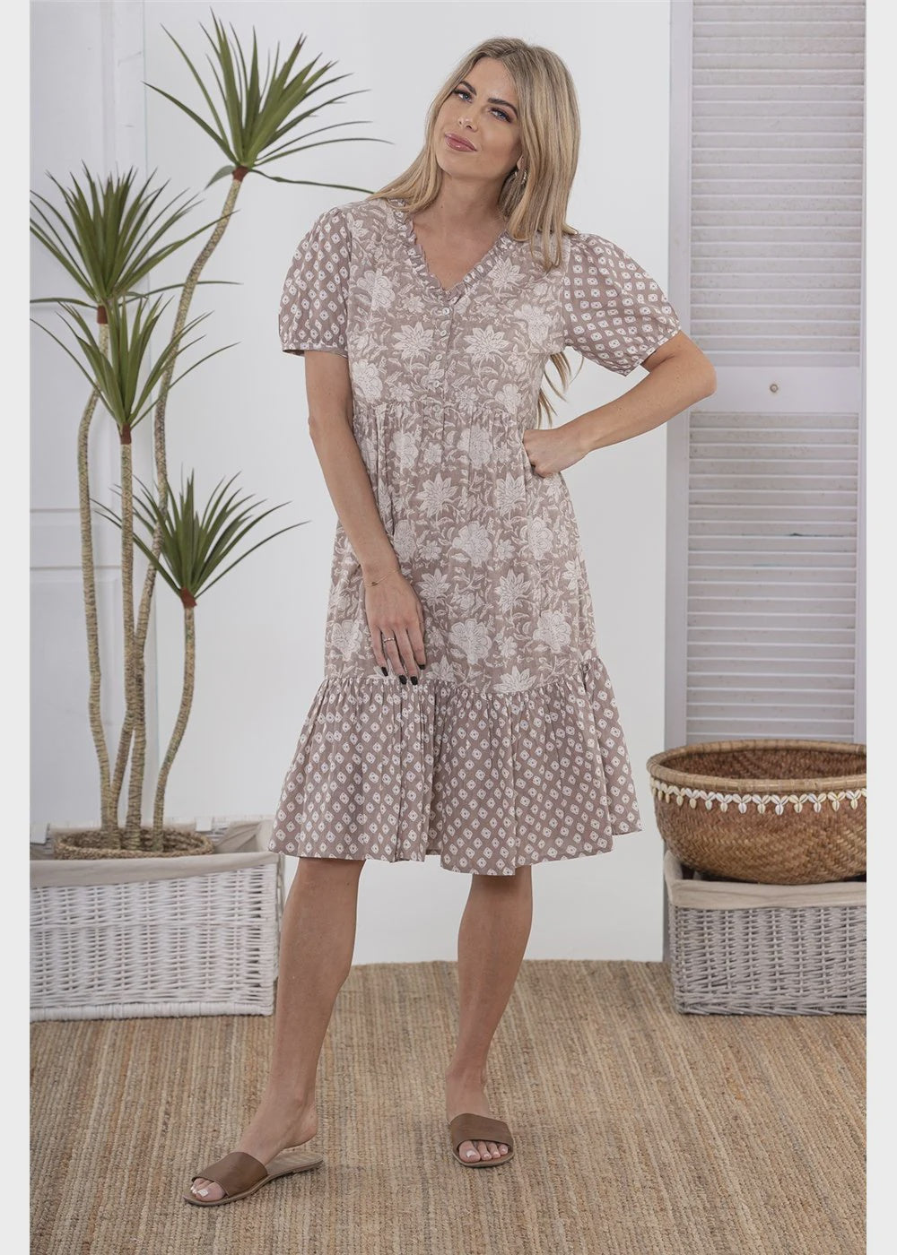 Cienna - Dress - Carnation Taupe S