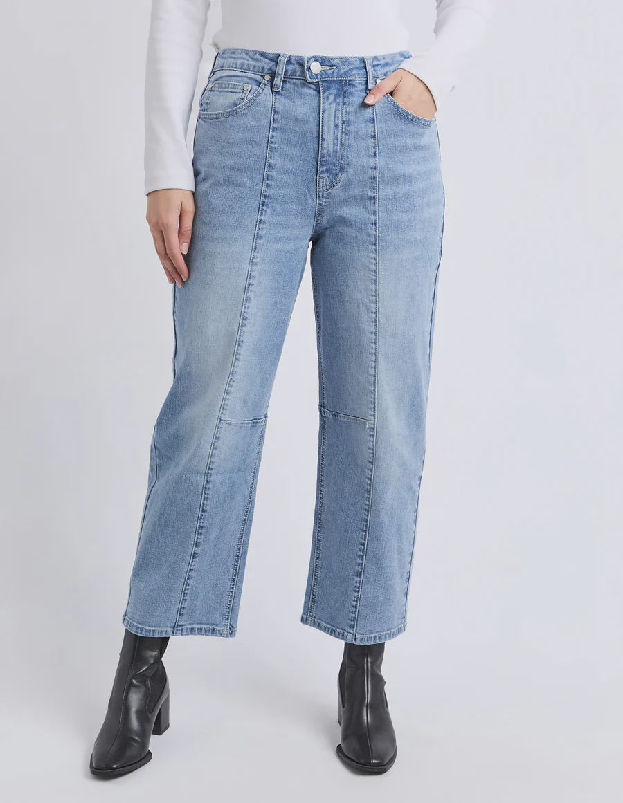 Ambrose Barrel Jean - Light Blue Wash
