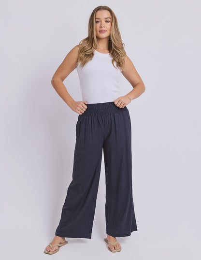 Foxwood | Amie Pant | Navy