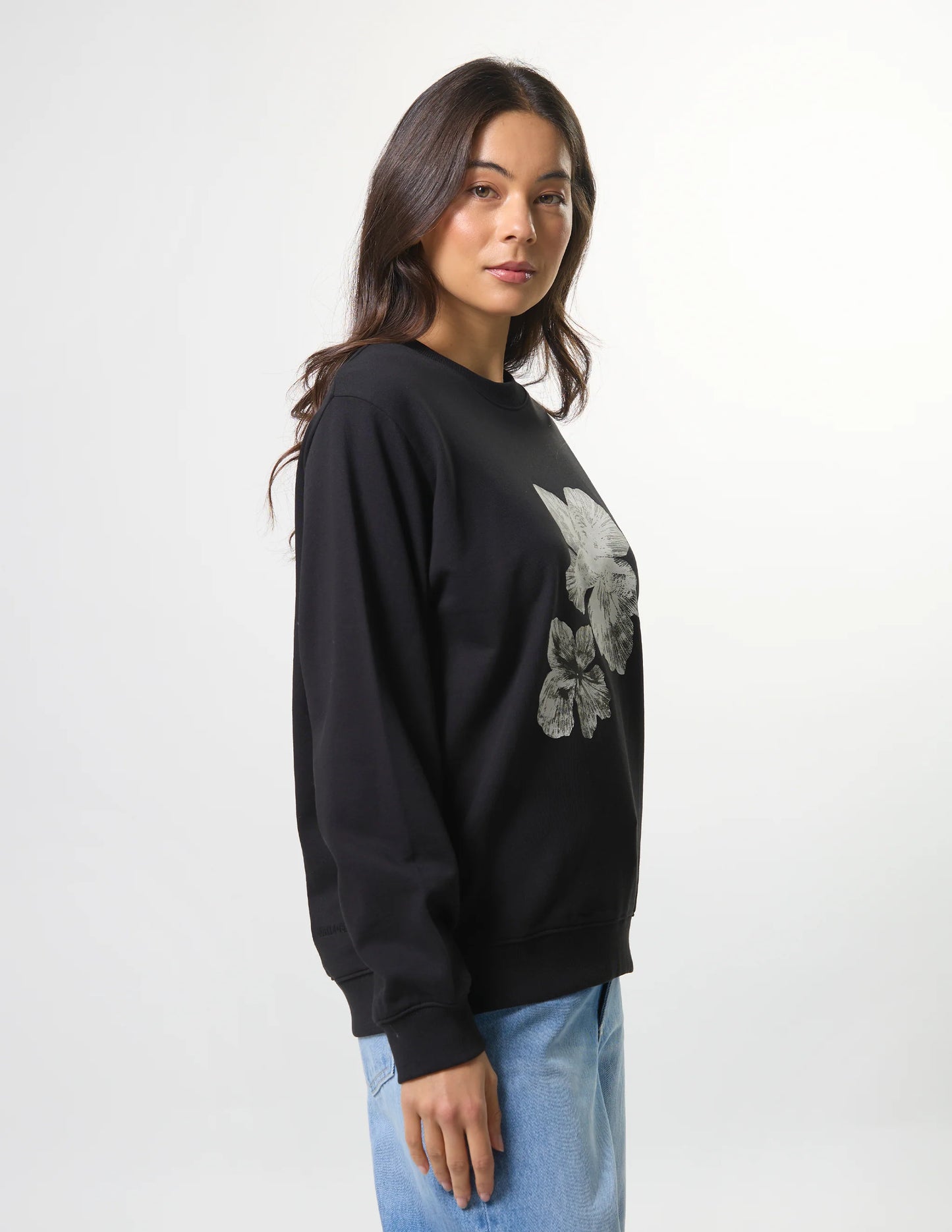 Stella + Gemma - Black Cocoa Blooms Sweat Shirt