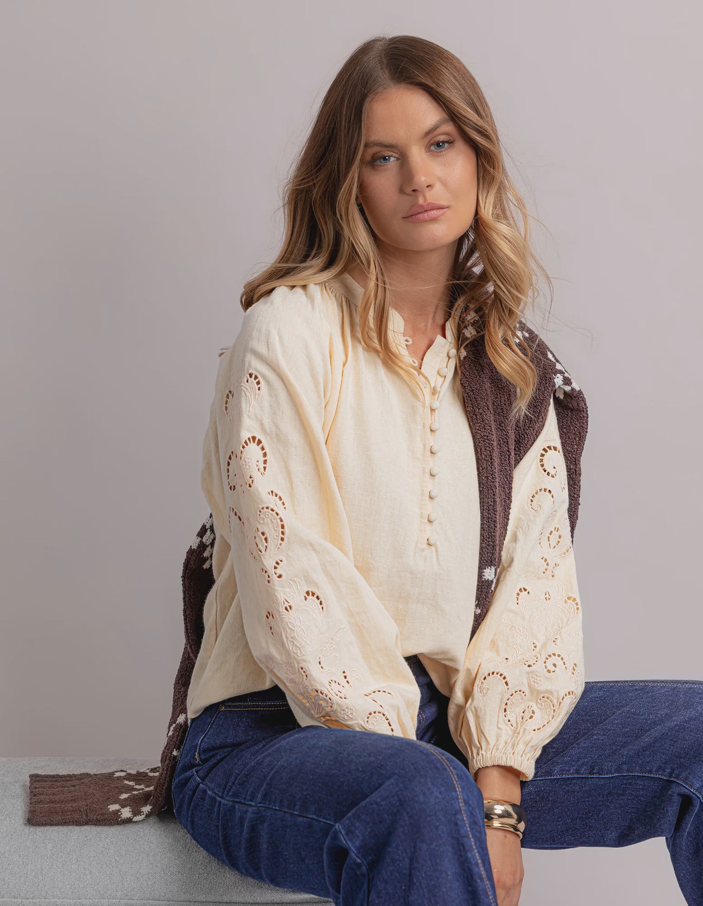 Foxwood Carlson Blouse - Pale Yellow