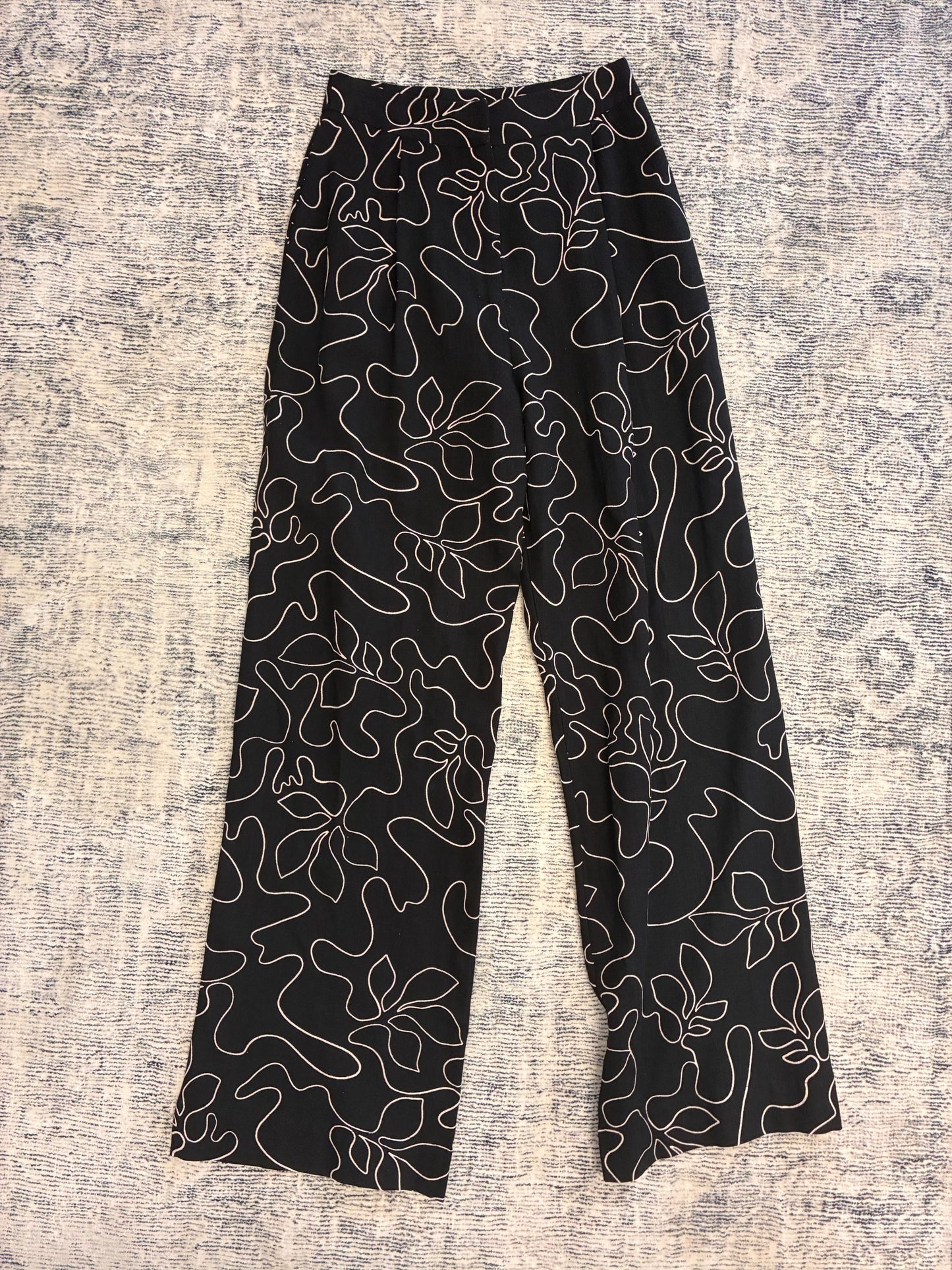 White Closet Ellin Pants