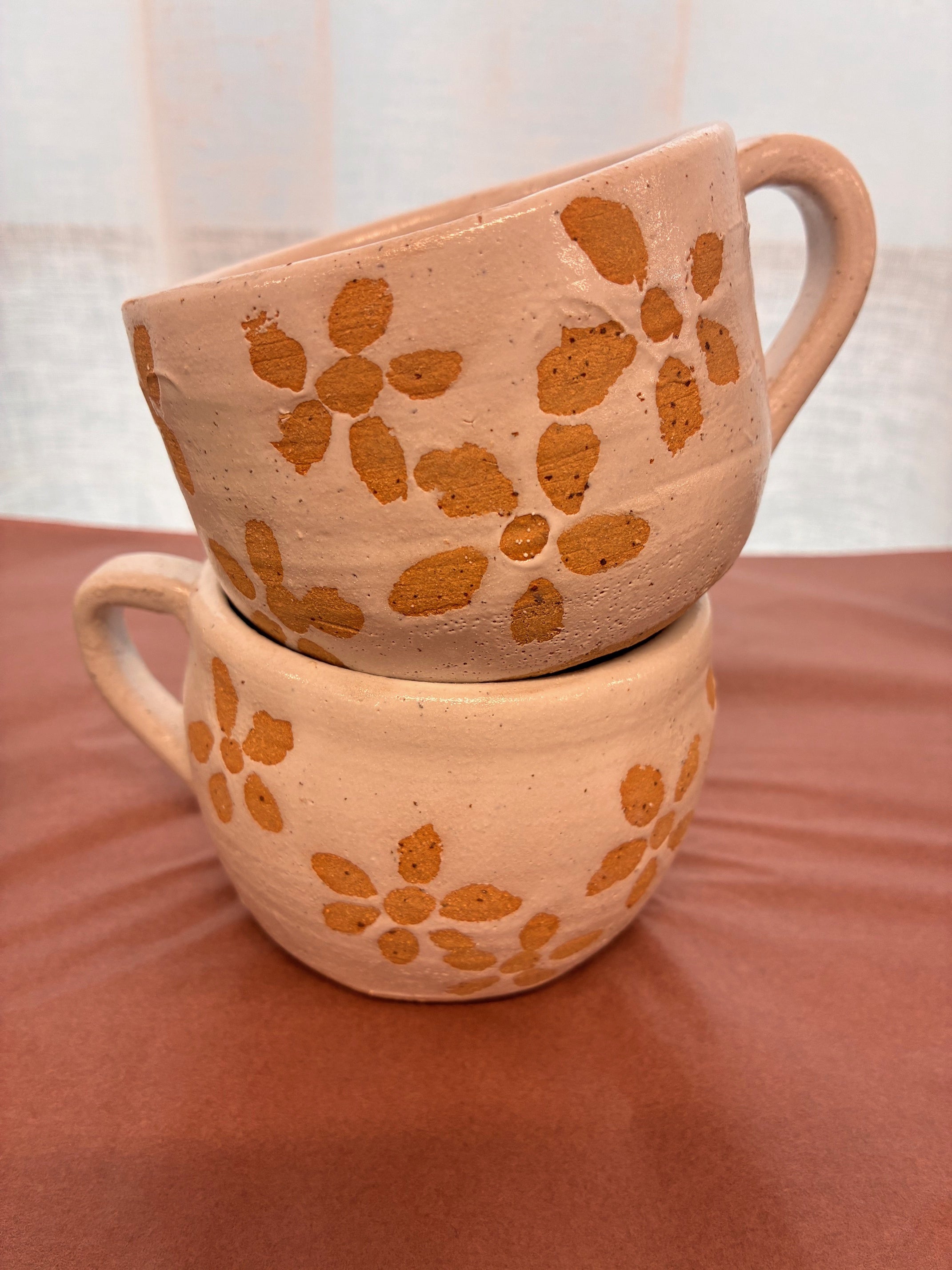 Handmade Daisy Speckled Clay Mug