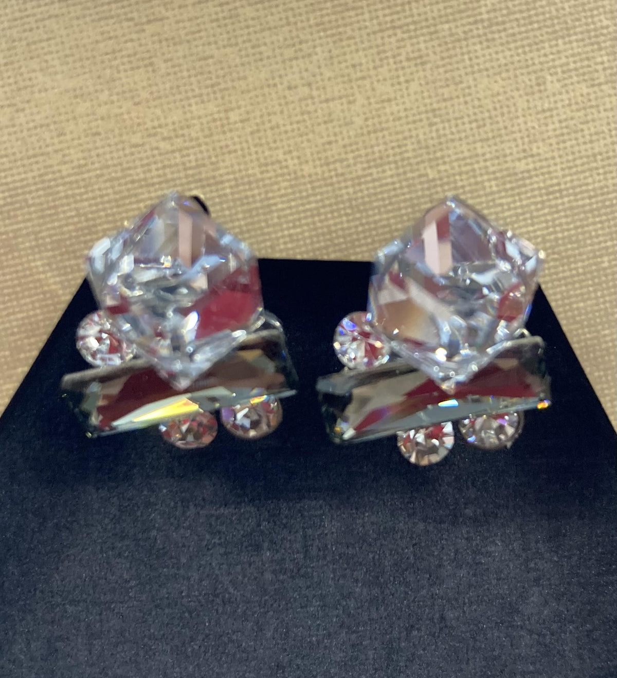Lilio | Earrings | Swarovski Abstract