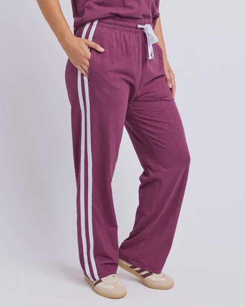 Foxwood Power Pant / Plum