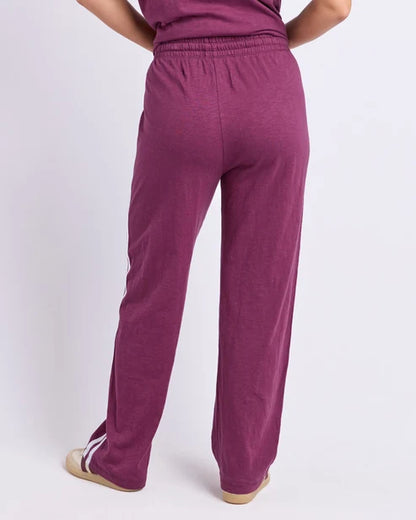 Foxwood Power Pant / Plum