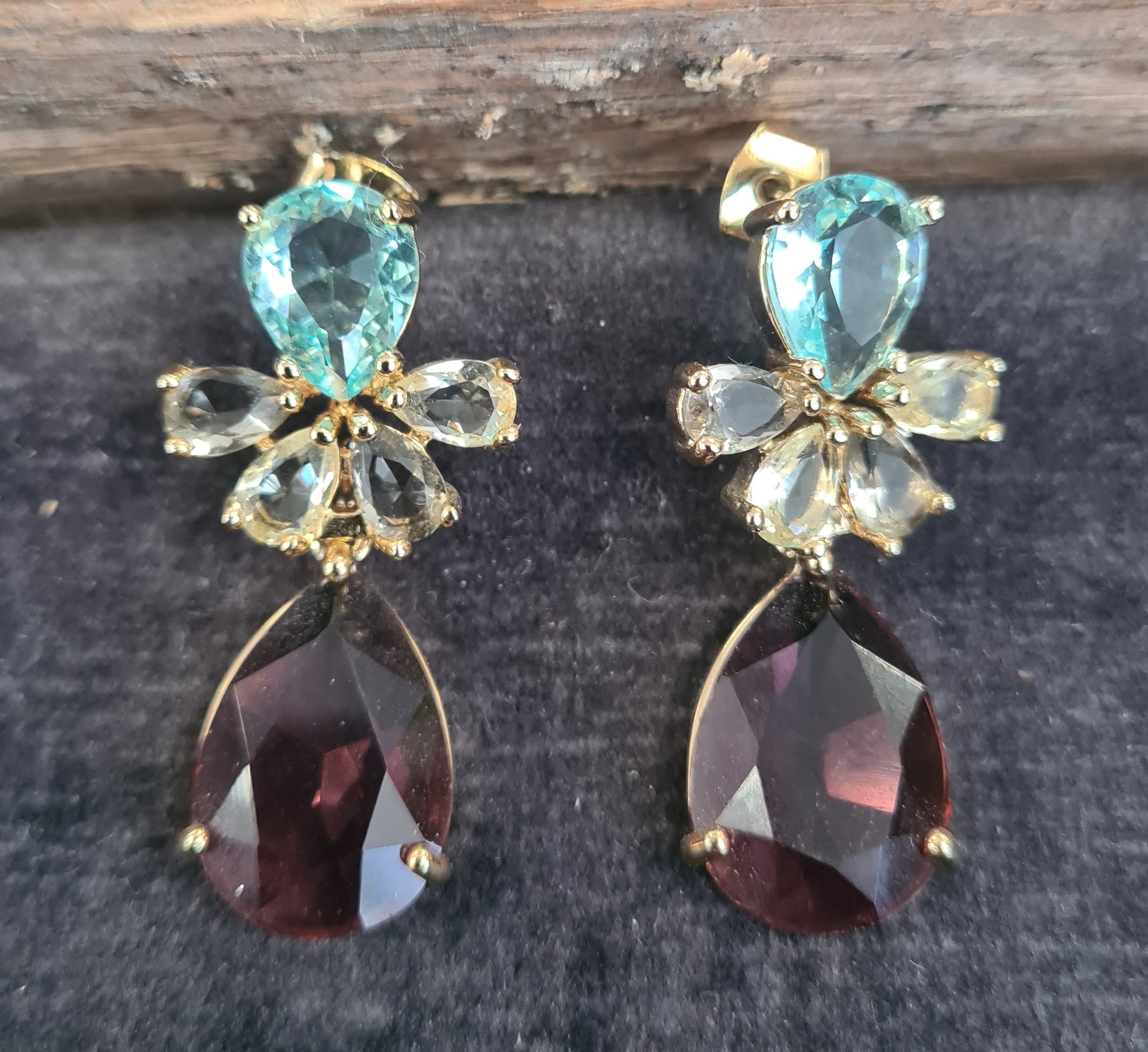 Lilio - Earrings - 15 - purple drop