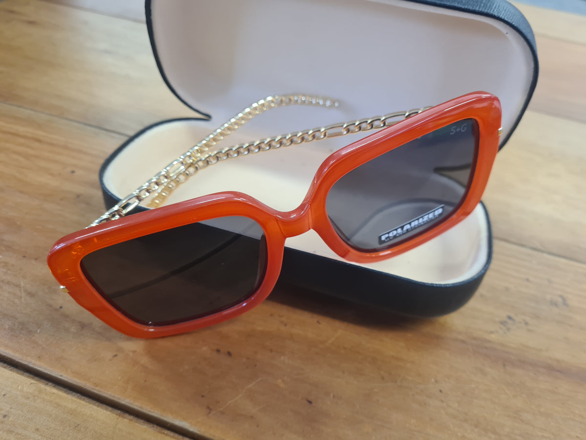 Sunglasses red-gold chain