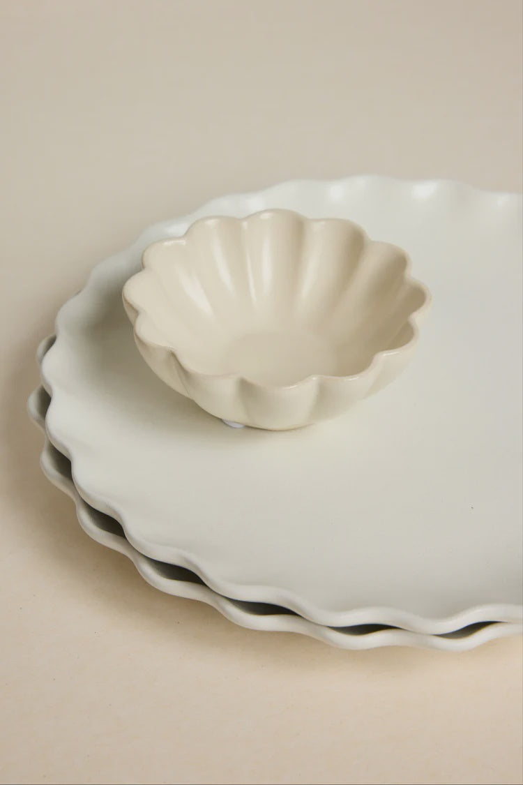 Wave Ivory Dipping Bowl